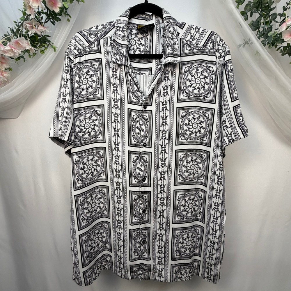 Level Ten Couture Mens Large Black White Baroque Medallion Rayon Button Down